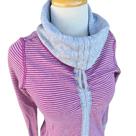Lululemon In A Cinch Long Sleeve Stripe Funnel Neck Sweatshirt W3L88S Pink Gray - Picture 2 of 10